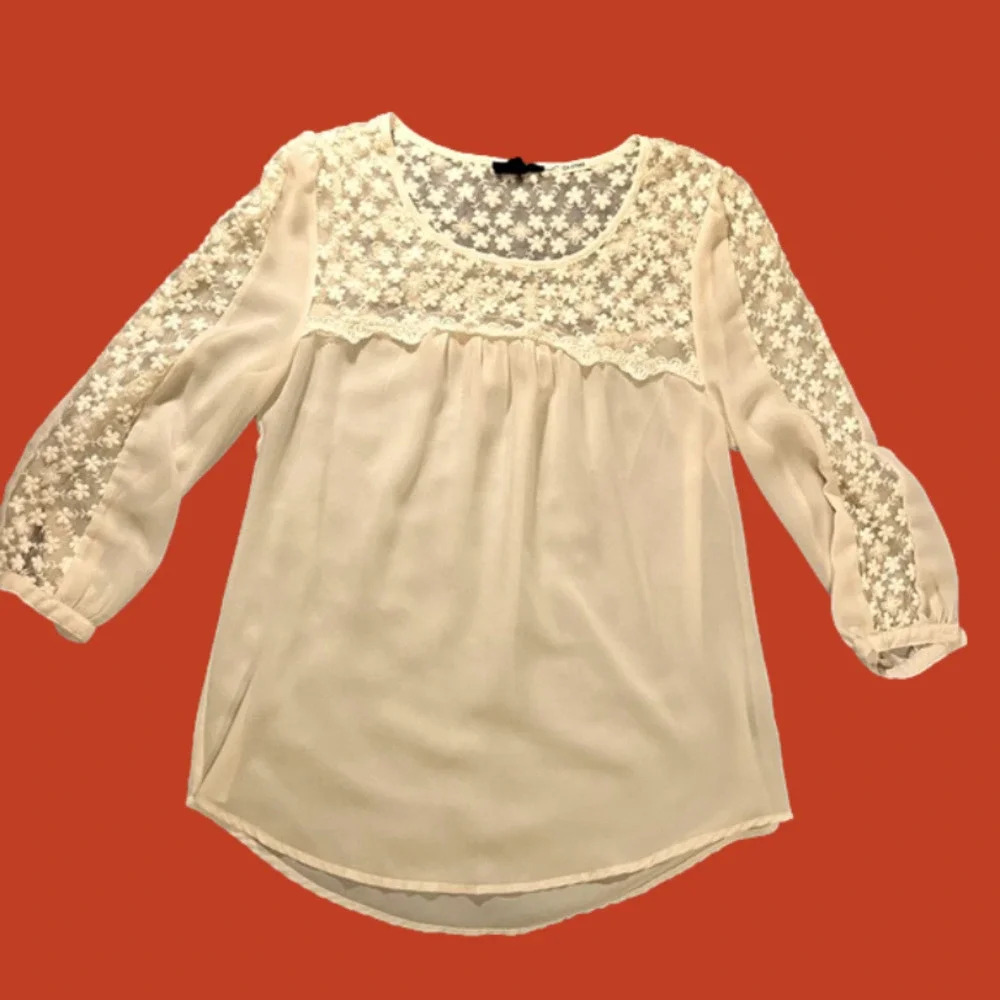 Mine- blouse